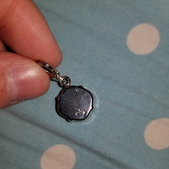 Sabika Pendant - Picture 2 of 3